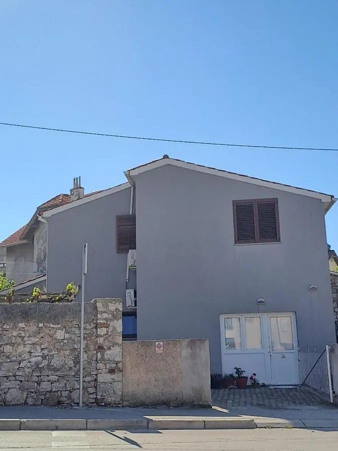 Konoba Yan Apartment Pula